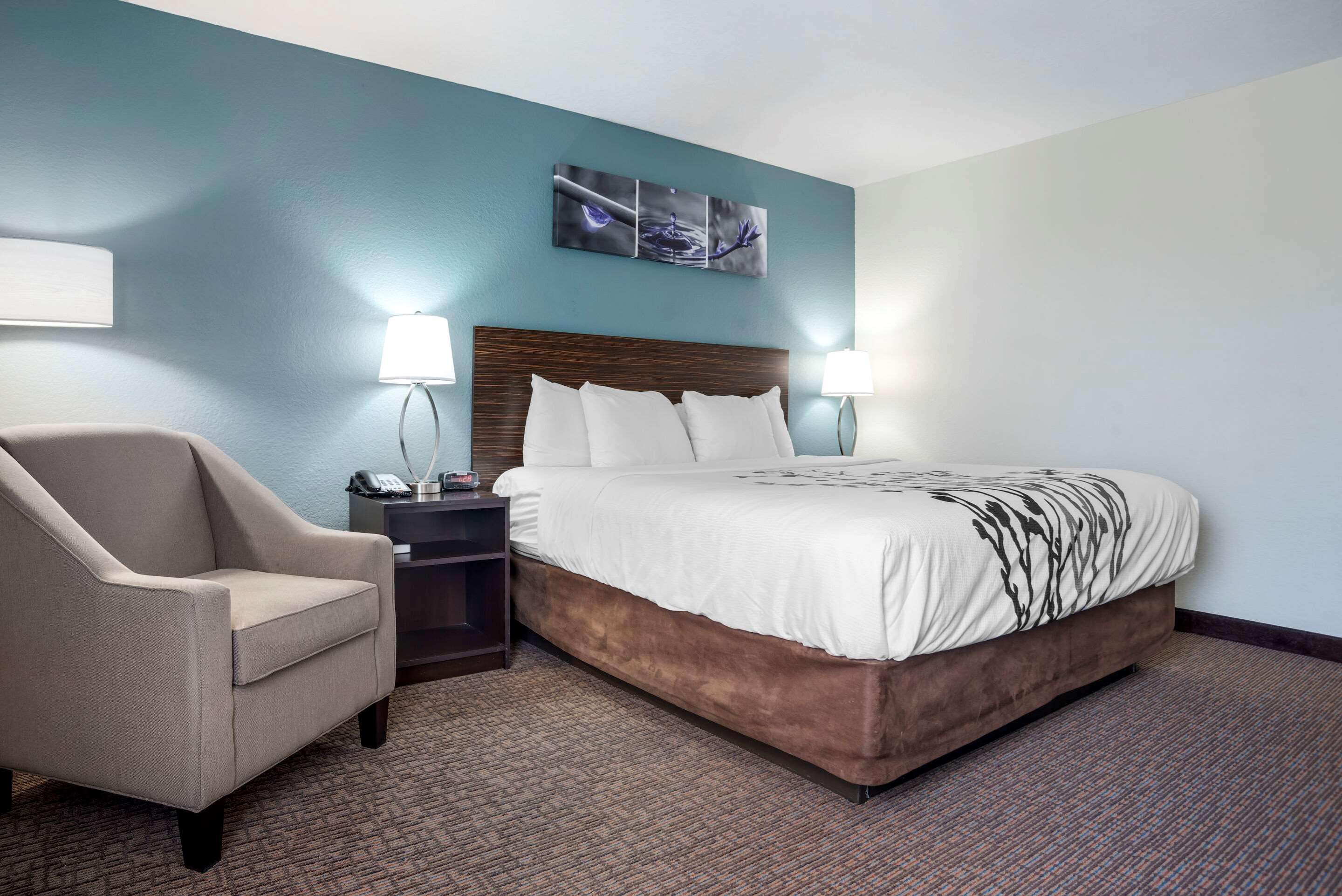 Sleep Inn & Suites Auburn Campus Area I-85 Exteriör bild