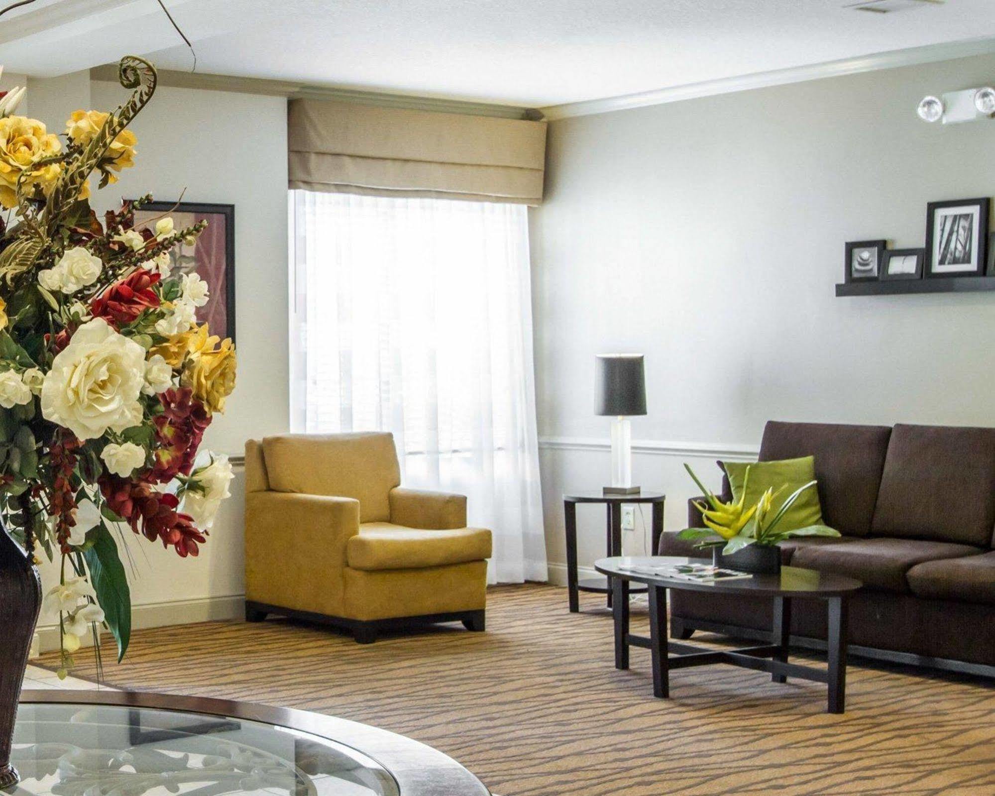 Sleep Inn & Suites Auburn Campus Area I-85 Exteriör bild